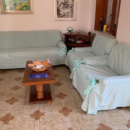 فيلا A... Mare Sicilia مارينا موديكا المظهر الخارجي الصورة