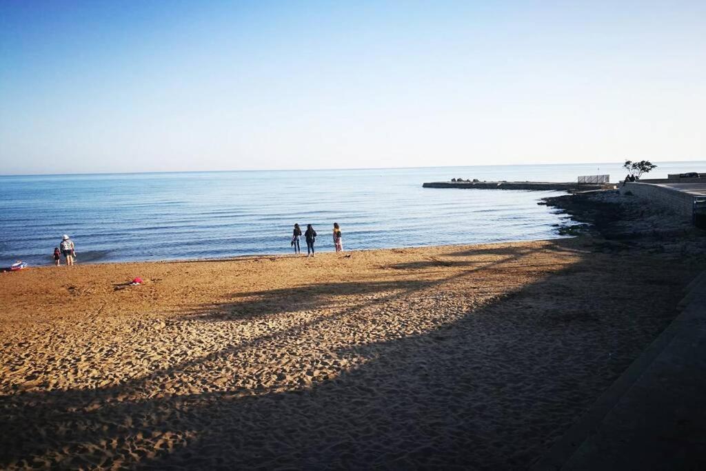 فيلا A... Mare Sicilia مارينا موديكا المظهر الخارجي الصورة