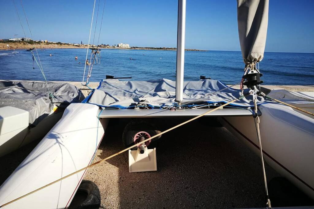 فيلا A... Mare Sicilia مارينا موديكا المظهر الخارجي الصورة